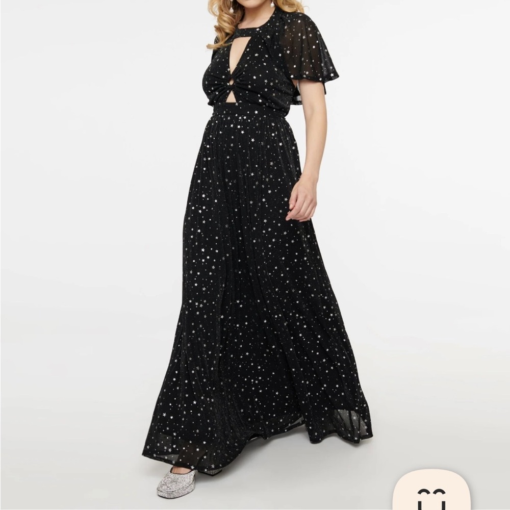 Unique Vintage Cape Maxi 1X/16